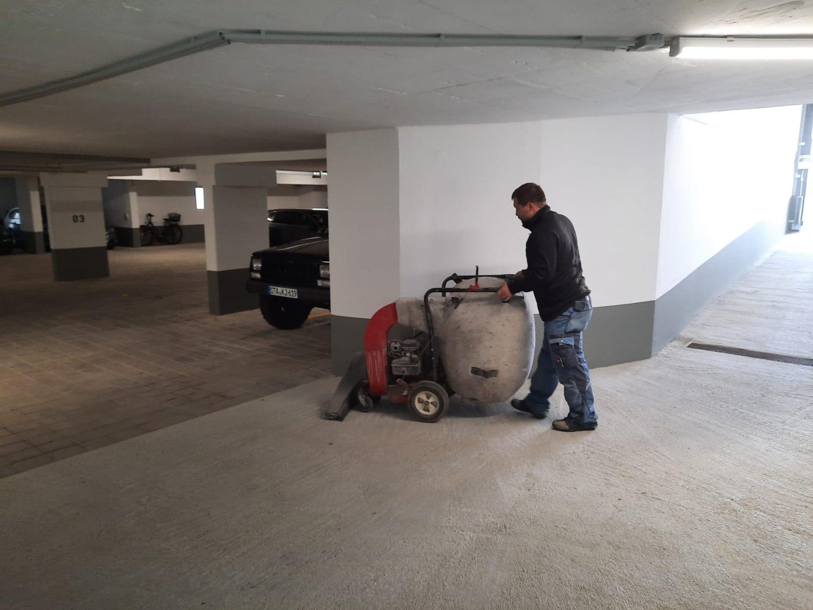 Tiefgaragenreinigung mit dem Kärcher
